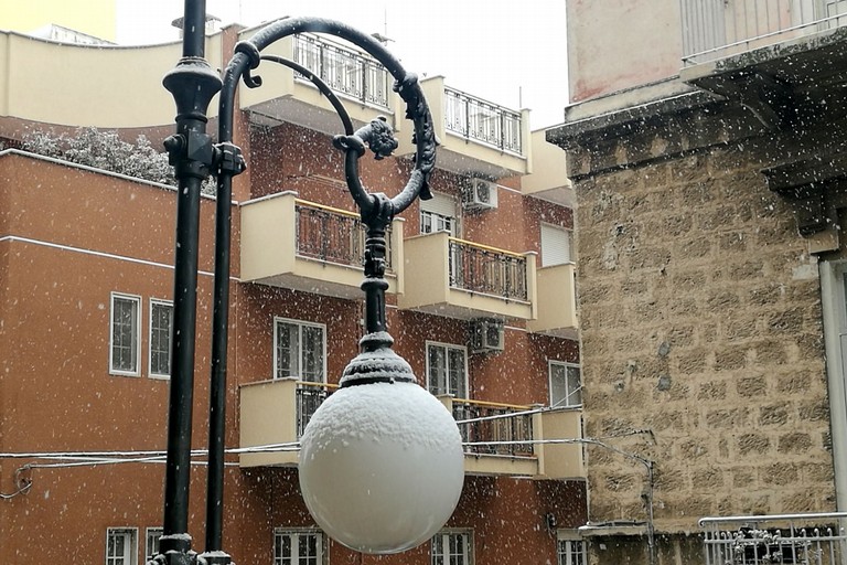 Neve a Bisceglie martedì 27 febbraio. <span>Foto Serena Ferrara</span>