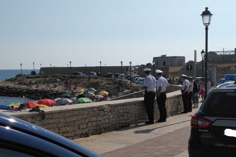 Polizia Locale impegnata nei controlli antibivacco sulle spiagge