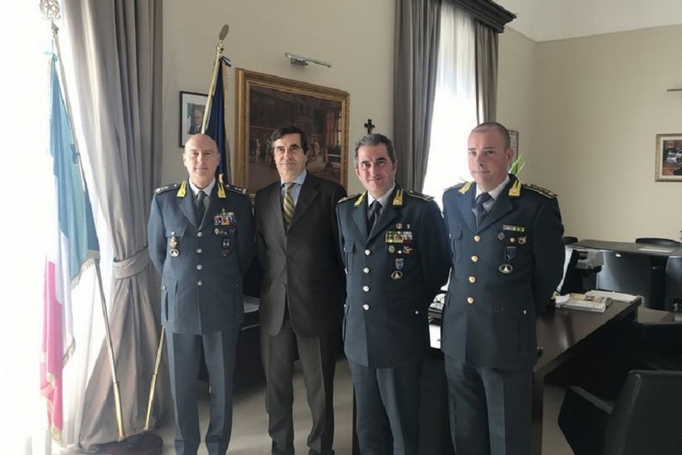 Incontro tra il Prefetto Sensi e il Comandante regionale della Gdf Augelli