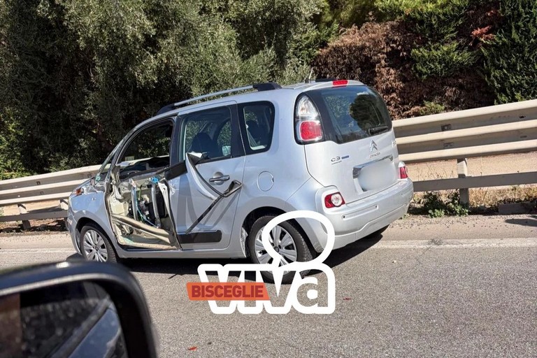 Incidente sulla 16 bis a Bisceglie