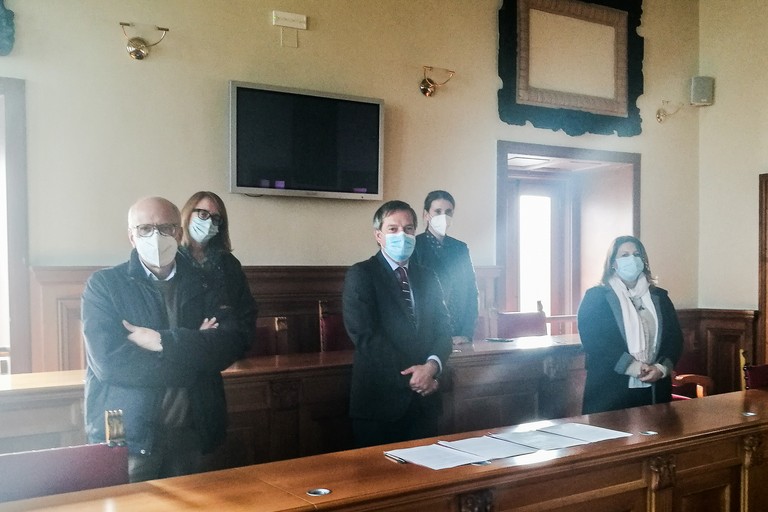 Firmato un protocollo d'intesa per il contrasto alla povertà