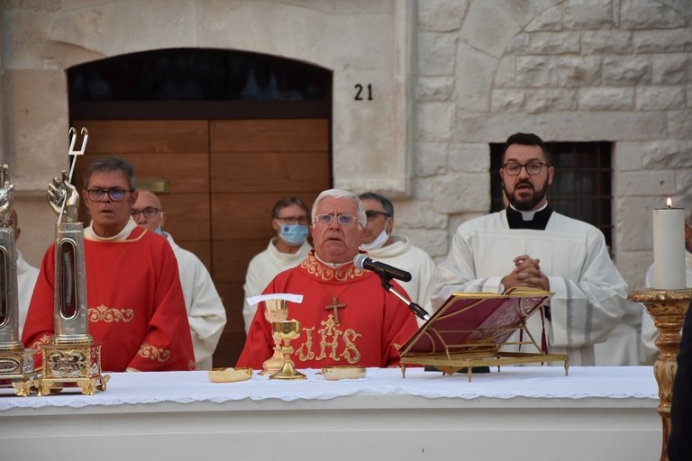 Santa Messa nella ricorrenza del martirio dei Santi patroni Mauro, Sergio e Pantaleone. <span>Foto Antonio Lopopolo</span>