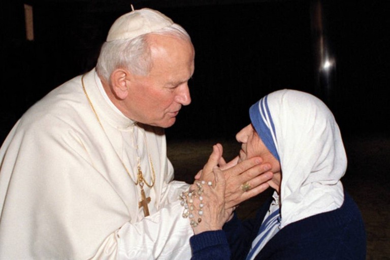 Giovanni Paolo II e Madre Teresa di Calcutta