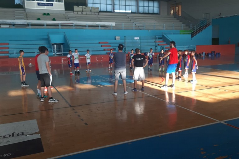 Allenamento di un gruppo giovanile Lions