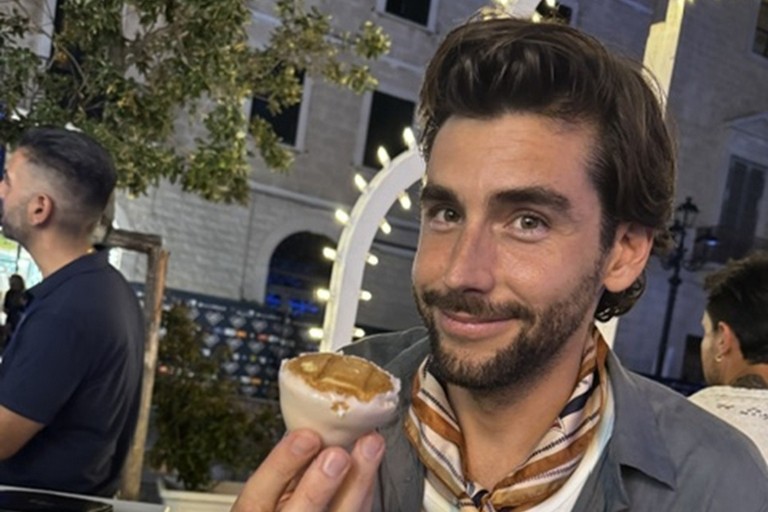 Alvaro Soler con il Sospiro di Bisceglie