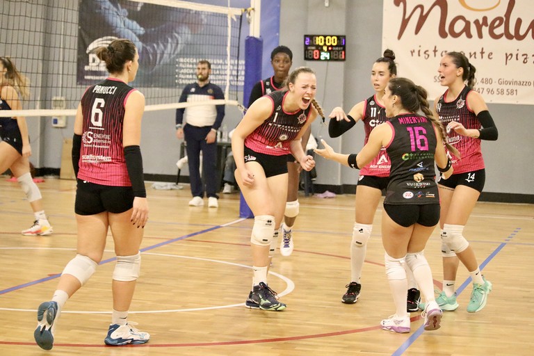 Star Volley, esultanza. <span>Foto Cristina Pellegrini</span>