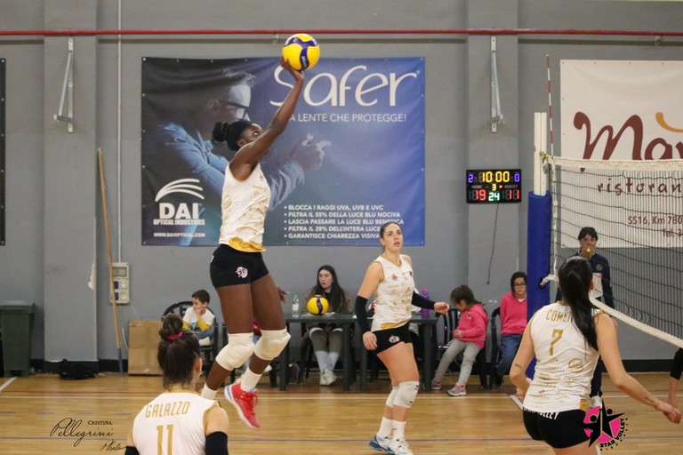 Star Volley Bisceglie, Ashley Adubea