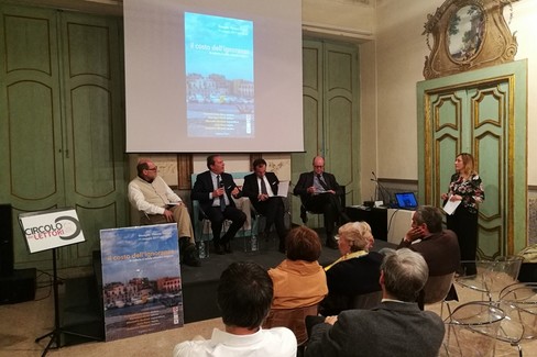 Dibattito culturale palazzo tupputi. <span>Foto Serena Ferrara</span>