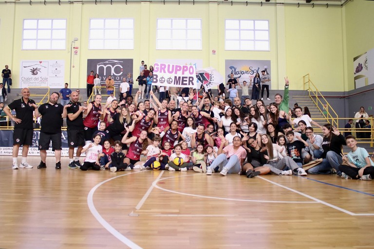 Star Volley Bisceglie esultanza. <span>Foto Cristina Pellegrini</span>