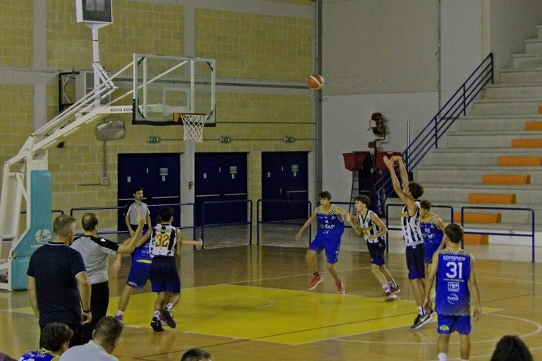 Lions Bisceglie, foto in azione dell'Under 17 Eccellenza