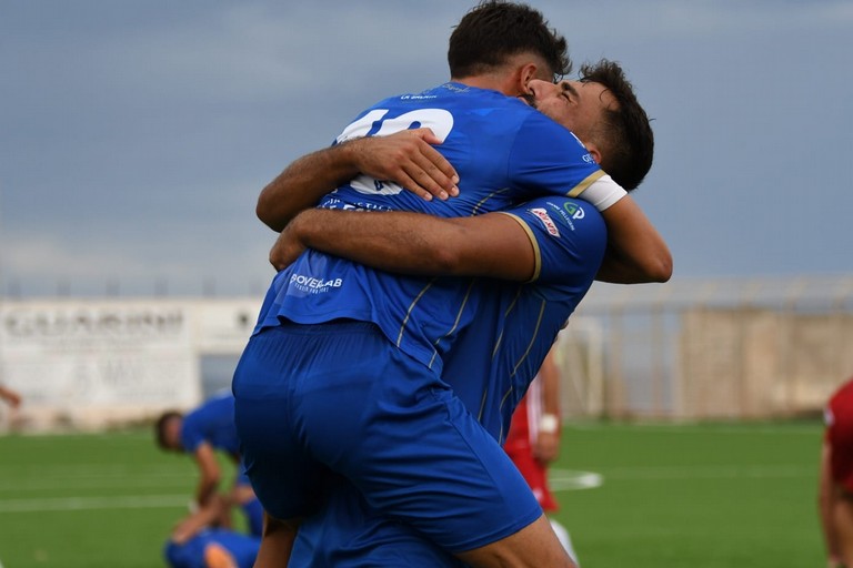 unione calcio bisceglie esultanza. <span>Foto Sergio Porcelli</span>