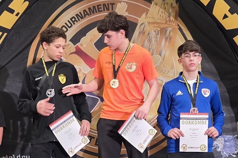 Il biscegliese Tiziano Monopoli sul podio a Utrecht nella categoria 55 kg di lotta greco-romana
