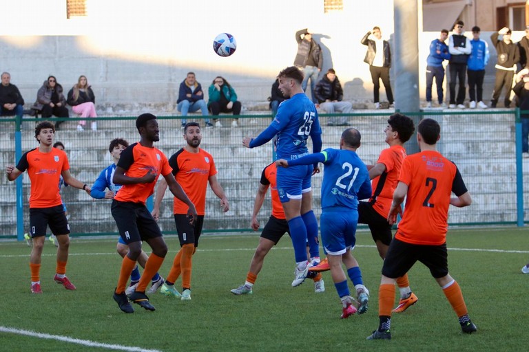 Azione di gioco Virtus Bisceglie-Virtus Andria. <span>Foto Cristina Pellegrini</span>