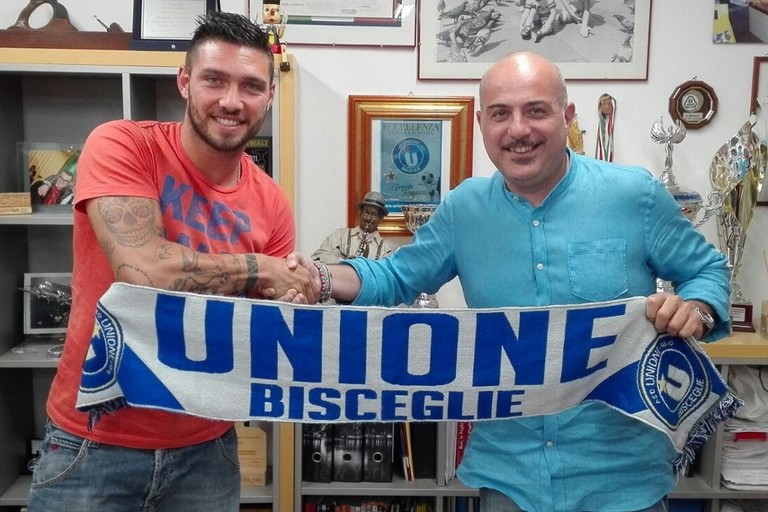 Armando Visconti col direttore generale Leonardo Pedone. <span>Foto Ufficio Stampa Unione Calcio Bisceglie</span>