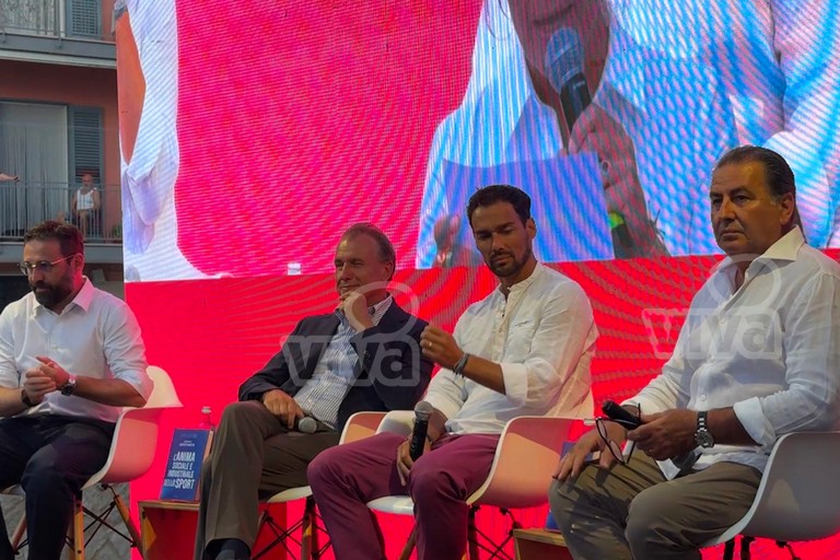 Vito Cozzoli presentazione Bisceglie. <span>Foto Cristina Scarasciullo</span>