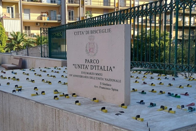Aiuola di via Bovio-parco dell'Unità d'Italia
